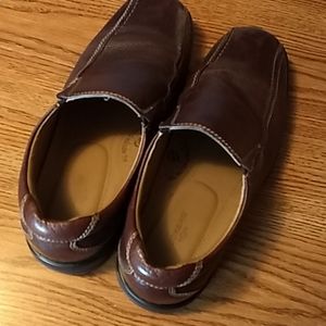 Docker's size 9 brown leather slip on shoes.